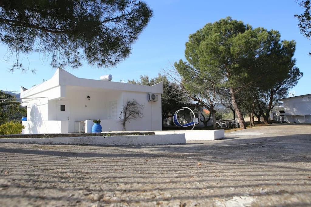 White Villa In Olive Trees And Seaview To Panagia Almiropotamos Exterior photo